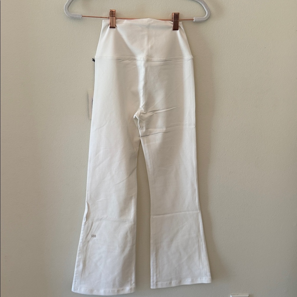 BRAND NEW Splits59 white flare crop leggings size XS HOT FOR SPRING - Picture 8 of 9